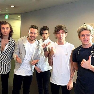 namjin_ba's tweet photo. Não acompanheiro a OneD desde o inicio, mais os momentos que tive
me fez muito feliz.
Saudades 9 anos de One Direction.
#9YearOfOneDirection #MissYouOneDirection https://t.co/2kCgCXOfVY