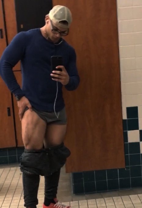 Watch Yosuf's leaked NSFW photo on TwXstars