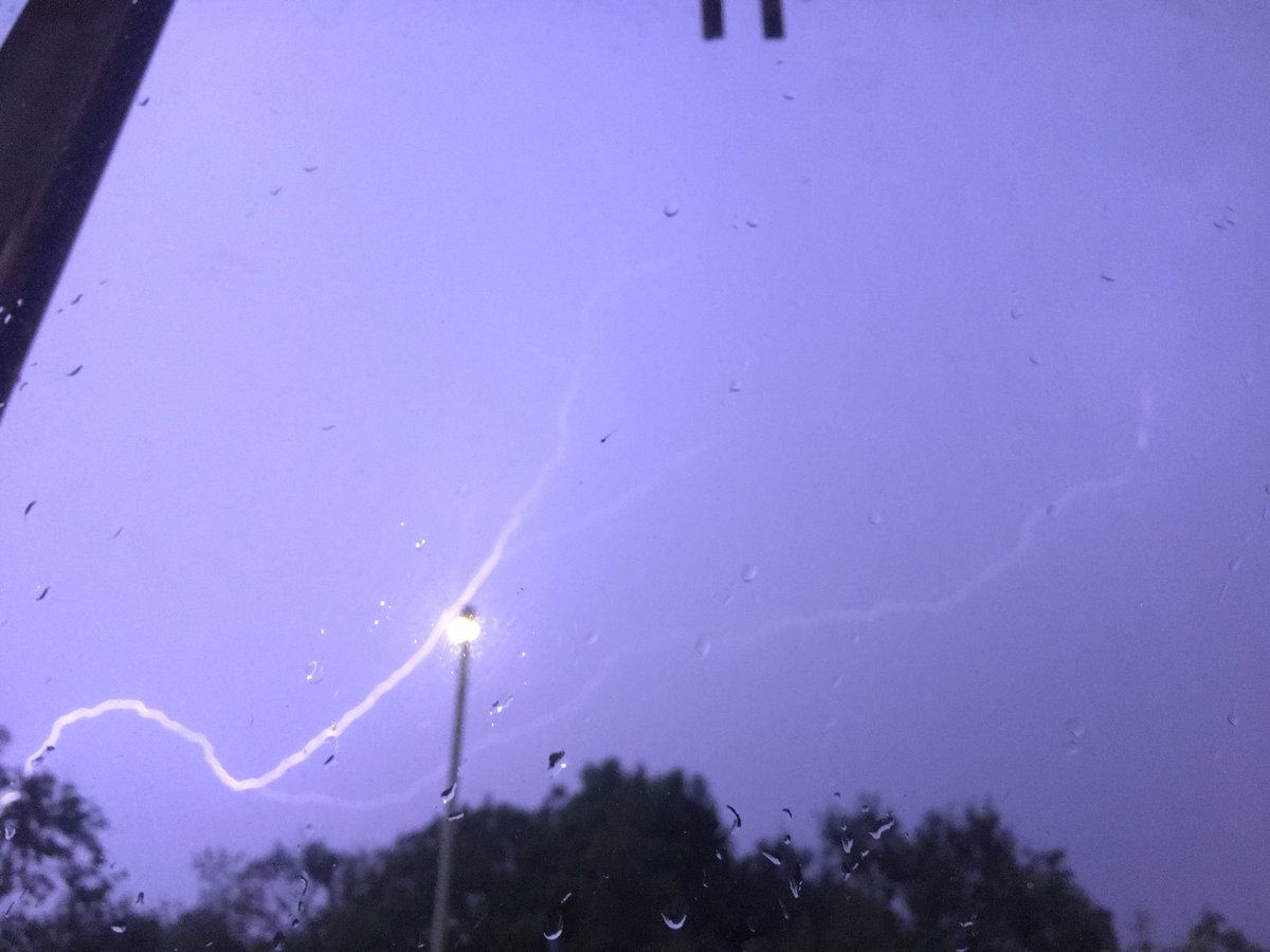 random_2004's tweet photo. Watching lightning storm. Almost like war of the worlds https://t.co/Xv0i9CEOzC