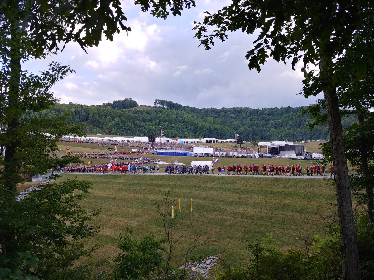 ScouterDerek's tweet image. Heading to opening ceremony... can't wait for it to start!@1stBolton @ohmygardenia @WJ2019Canada