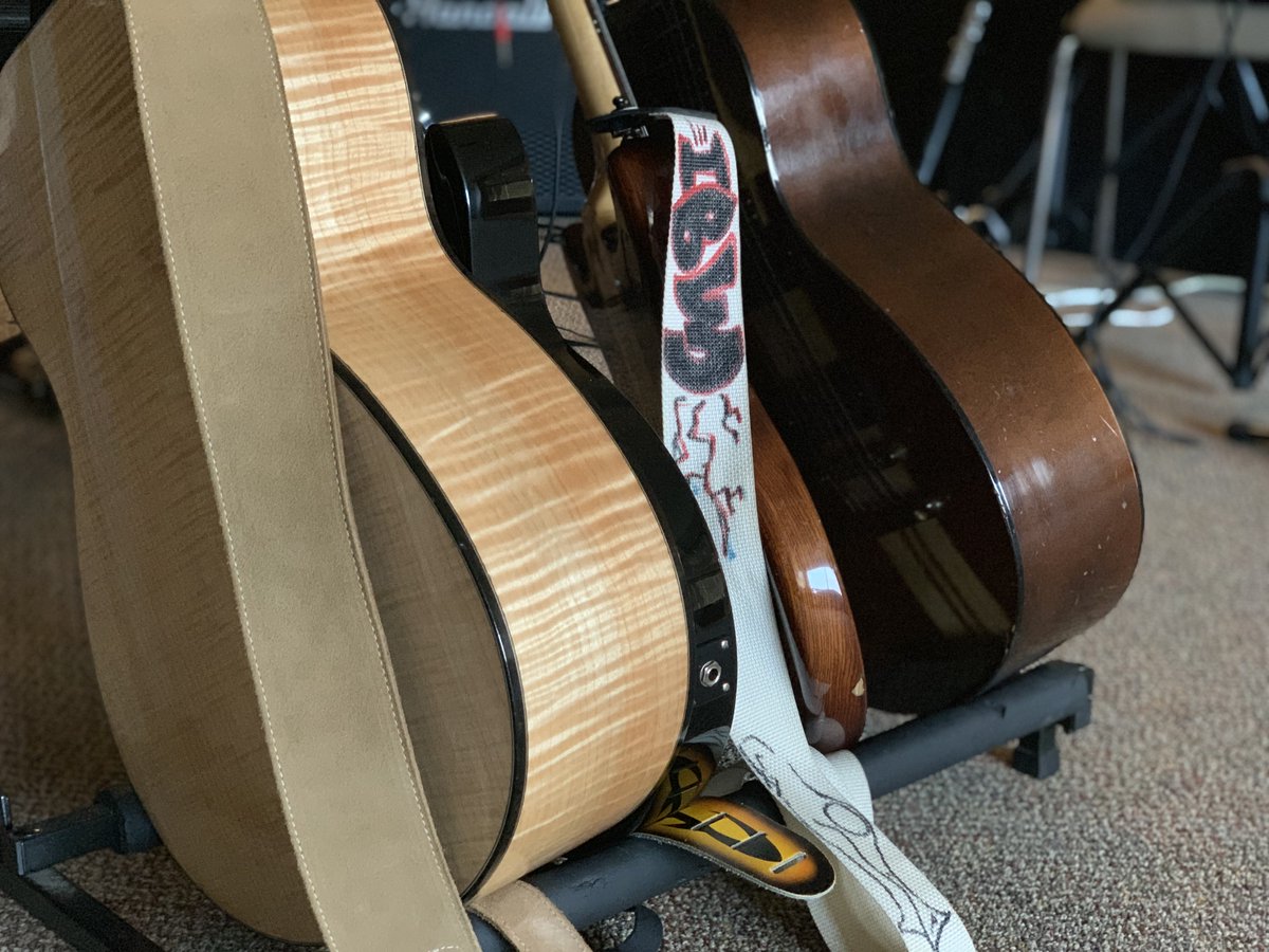 WhytecliffLearn's tweet image. Whytecliff Agile Learning Centre crafts a tailored program based on each child’s unique gifts and strengths! Our caring staff gently weave the academics with a positive strengths-based therapeutic program, paving the way for whole-life success. Learn more: walc.ca