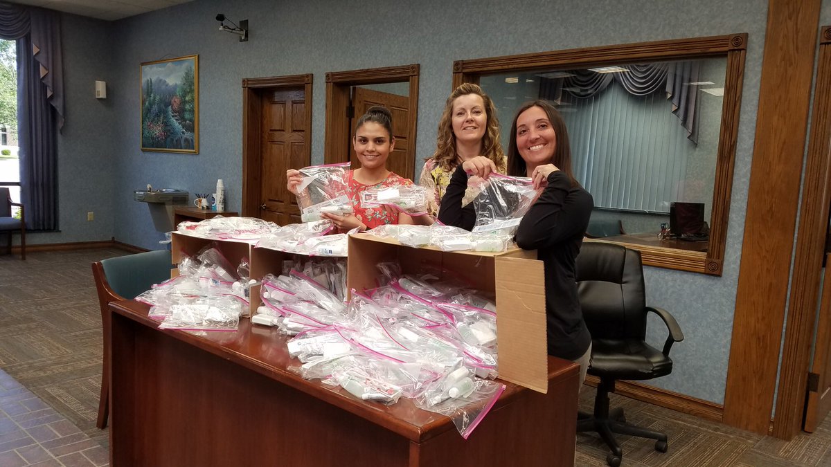 To kick off 🎉🚌 STUFF THE BUS 🚌🎉 our Cassville Bank Branch completed 2️⃣9️⃣5️⃣ personal hygiene kits! Each kit contains a toothbrush, toothpaste, soap, and shampoo! Way to go team!