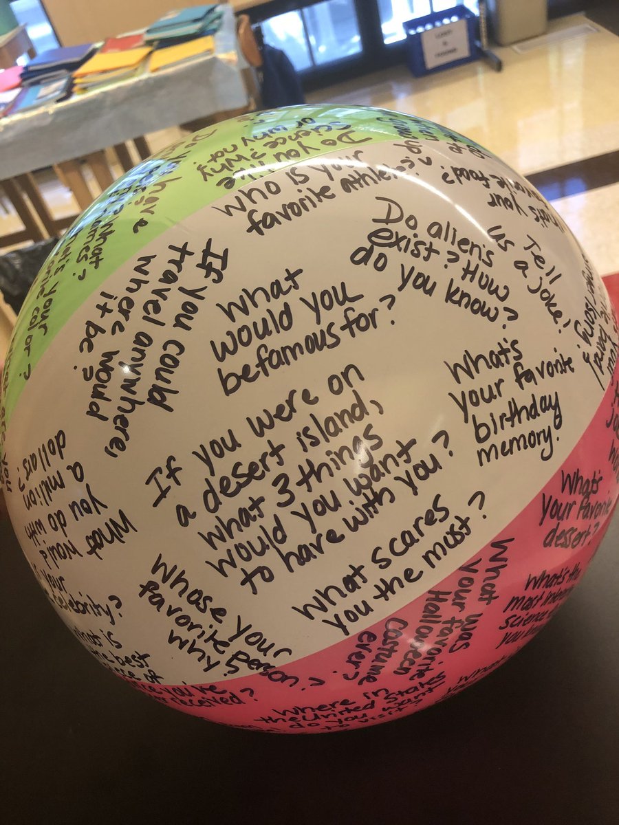 eStemDTJHS's tweet photo. Ms. Dawson found a fun way to get to know her students today. #BacktoeStem https://t.co/R3n6szKPwj