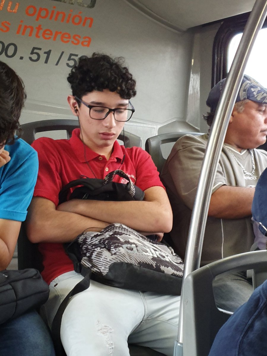 FcEstafa's tweet photo. Nuestr0 manco, el vainillosoviolaardillas fue captado en un cami0n rumbo a la chingada
Suerte mierdilloso! https://t.co/Yzw1cfiSXV