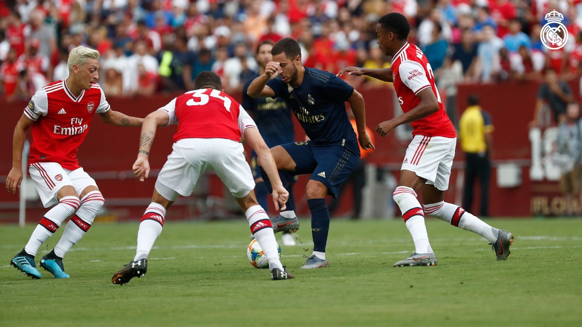 realmadriden's tweet photo. ⏸ HT: @RealMadrid 0-2 @Arsenal
⚽ @Lacazette 10' (p), Aubameyang 24'
#RealMadridIsHere | #RMTour https://t.co/6jAI6SR1FW