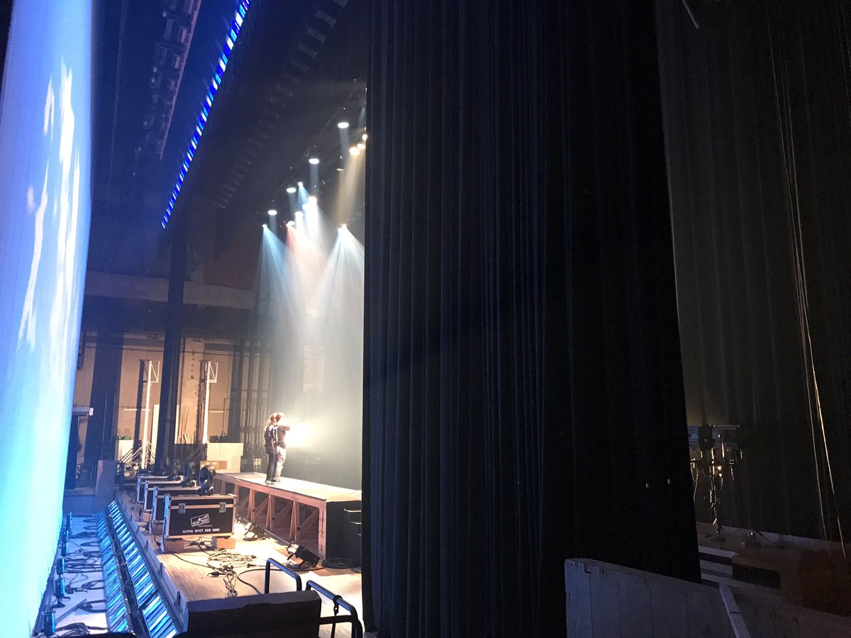 sagasoubun's tweet photo. 7月24日「2019さが総文」開催まであと3日です。いよいよ3、2、1のカウントダウンとなりました！総合開会式のリハーサルも始まりました。すべてはよいスタートのために！ ＃sagasoubun #あと３日 https://t.co/mlRuKtg8vv
