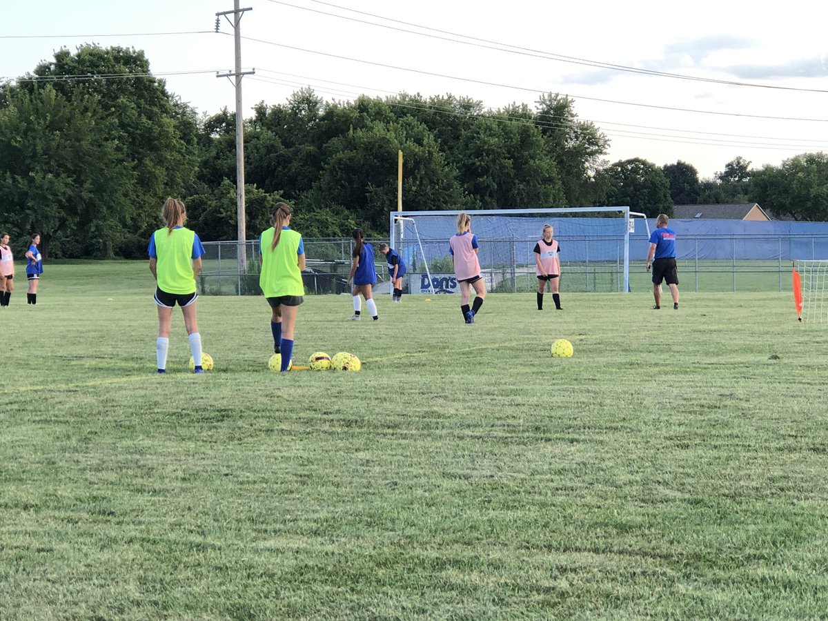 Xenia_WS's tweet photo. Camp week 3!
#XWS #WeStandUnited #UnitedSoccerAcademy @XeniaAthletics #CoachHiggins https://t.co/5Z7FVgCf4u