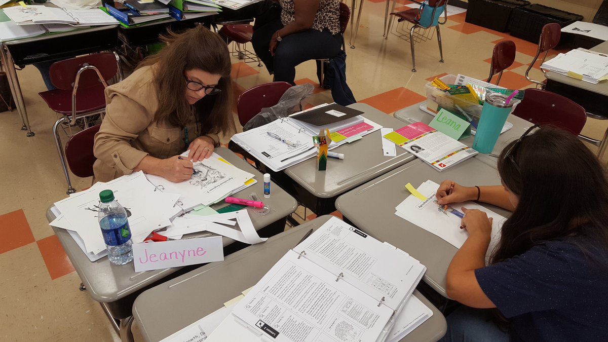 PowellsPowerKid's tweet photo. Loving the time we're spending preparing for our little scientists and engineers! @AMSTIUAB@amstiweb#AMSTIworks https://t.co/hGBaq14BRr