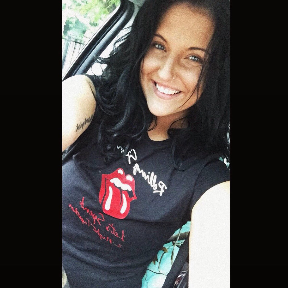 EmilyyWeirdd_'s tweet photo. @kayyloween https://t.co/bin33B4VpS