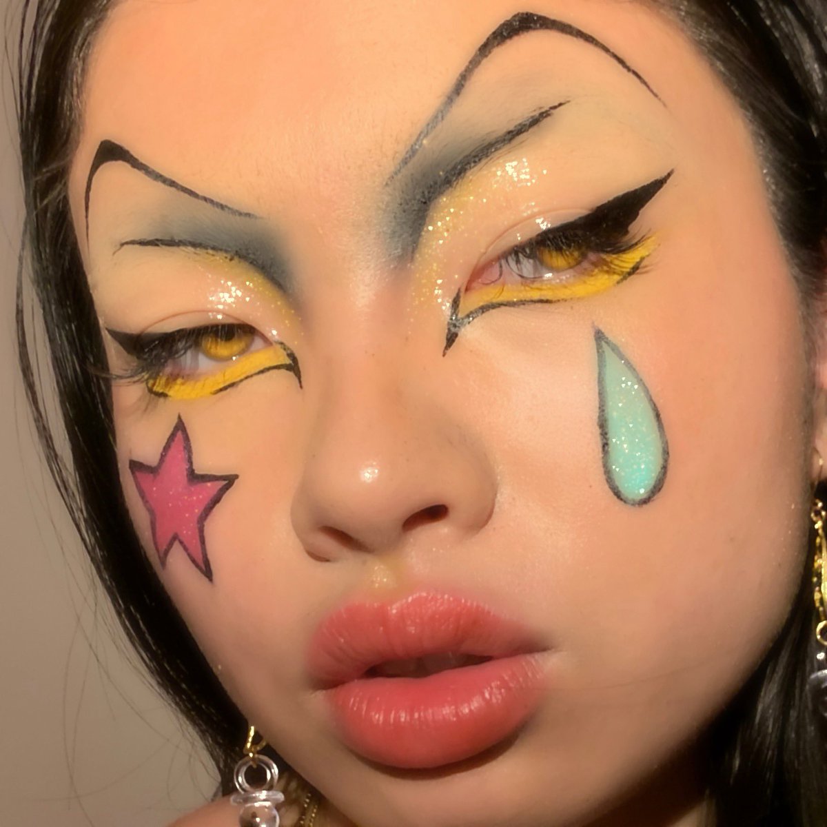 klonksnewgroove's tweet image. Hisoka but glam 🥵