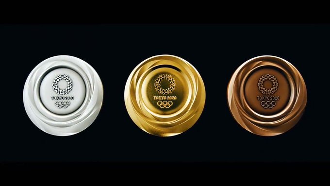 EAN9UCfUEAEkdal?format=jpg&name=small