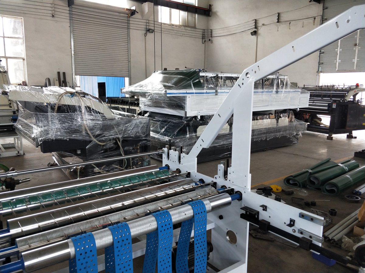 boxmakermachine's tweet image. Pack two-piece semi-automatic flute laminating machines.  Will be delivered to foreign customer. CarePACK Carton Machinery Group deserves your trust.👍👍

Whatapp/Wechat for price: +86-17609868826 
carepackmachinery.com

#flutelaminating #semiautomatic #CarePACKmachine