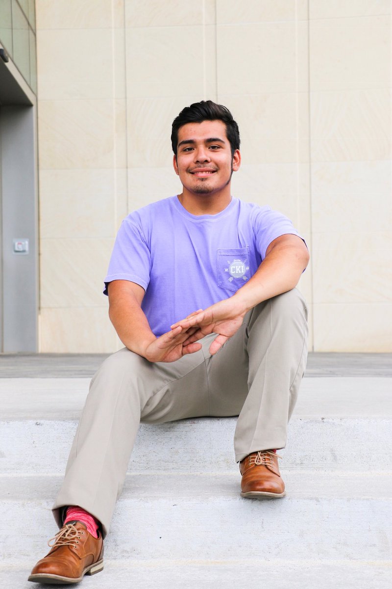 UTA_CKI's tweet photo. Meet the VP!

This is Francisco and he will be entering his second year here at UTA! He’s currently majoring in finance and possibly minoring in journalism

fun facts:
- he will not stop asking you to work out with him
- he loves reading nature books https://t.co/WmuAITO6vs