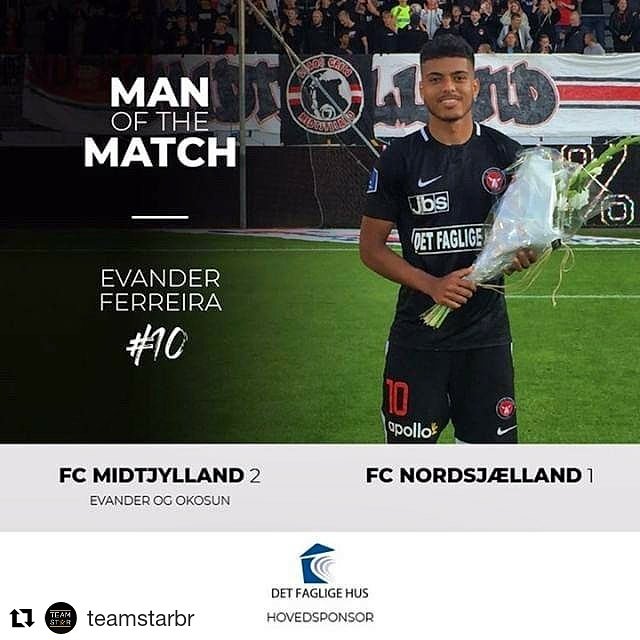 PortalEvander's tweet photo. O HOMEM DO JOGO
Com uma bela atuação e um gol marcado no último domingo contra o Nordsjælland, o meia Evander do @fcmidtjylland foi eleito pelos torcedores o MAN OF THE MACH. Esta é a quinta vez que o jogador recebe premiação atuando pelo clube Dinamarquês. https://t.co/uul46vsGKI
