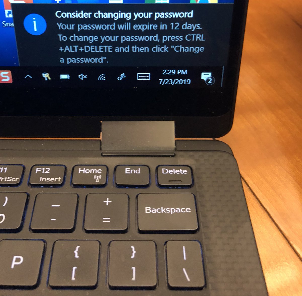 marlinex's tweet image. Seven days of work left and my password is expiring in 12. #dothemath #goodbyewindows