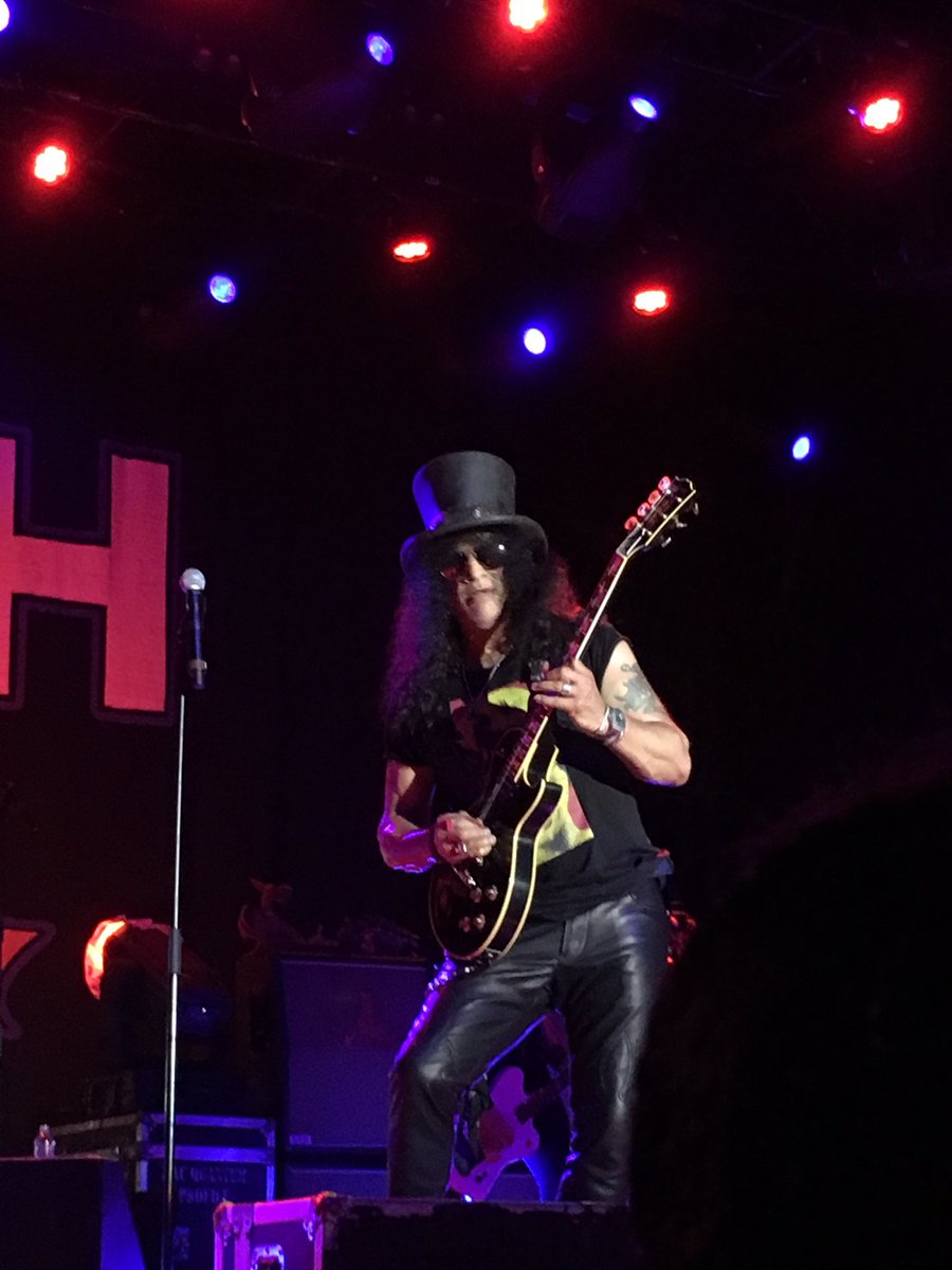 Happy Bday Boss <a href="/Slash/">Slash</a> 🤟🏽