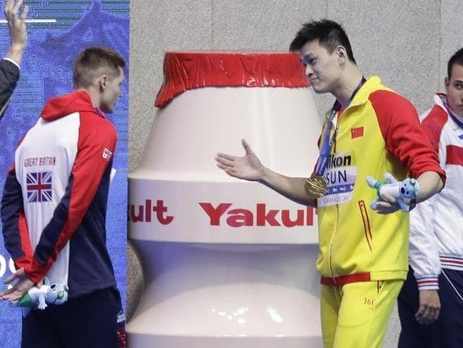 GreenFOOD6's tweet photo. If you suspect cheating, you can report to the FINA. But they envy Sun Yang, it is despicable competitive!!!! very angry!! It is true, Scott is loser, Sun Yang is winner😀😀😀@barstoolsports @SunYangIsCheat @lizeweste @MissKayeSera @Sportopia2 @Murff_Law @sunriseon7 https://t.co/I6vqJNMHTW