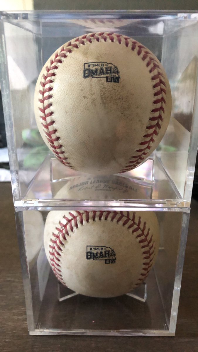 RobbyParks09's tweet image. Glad to have these in the collection! ⚾️ #omahaseries #romlb @tigers @Royals @RawlingsSports
