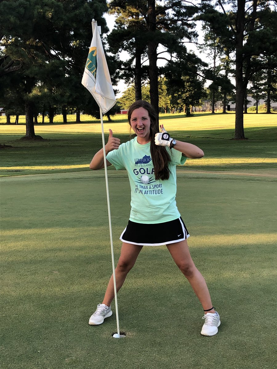 Great Team Qualifying Rounds tonight &amp; Extra Fun when Claire Whitaker made a Hole in One on #7! #GoTigers <a href="/clairewhitakerr/">claire whitaker</a>