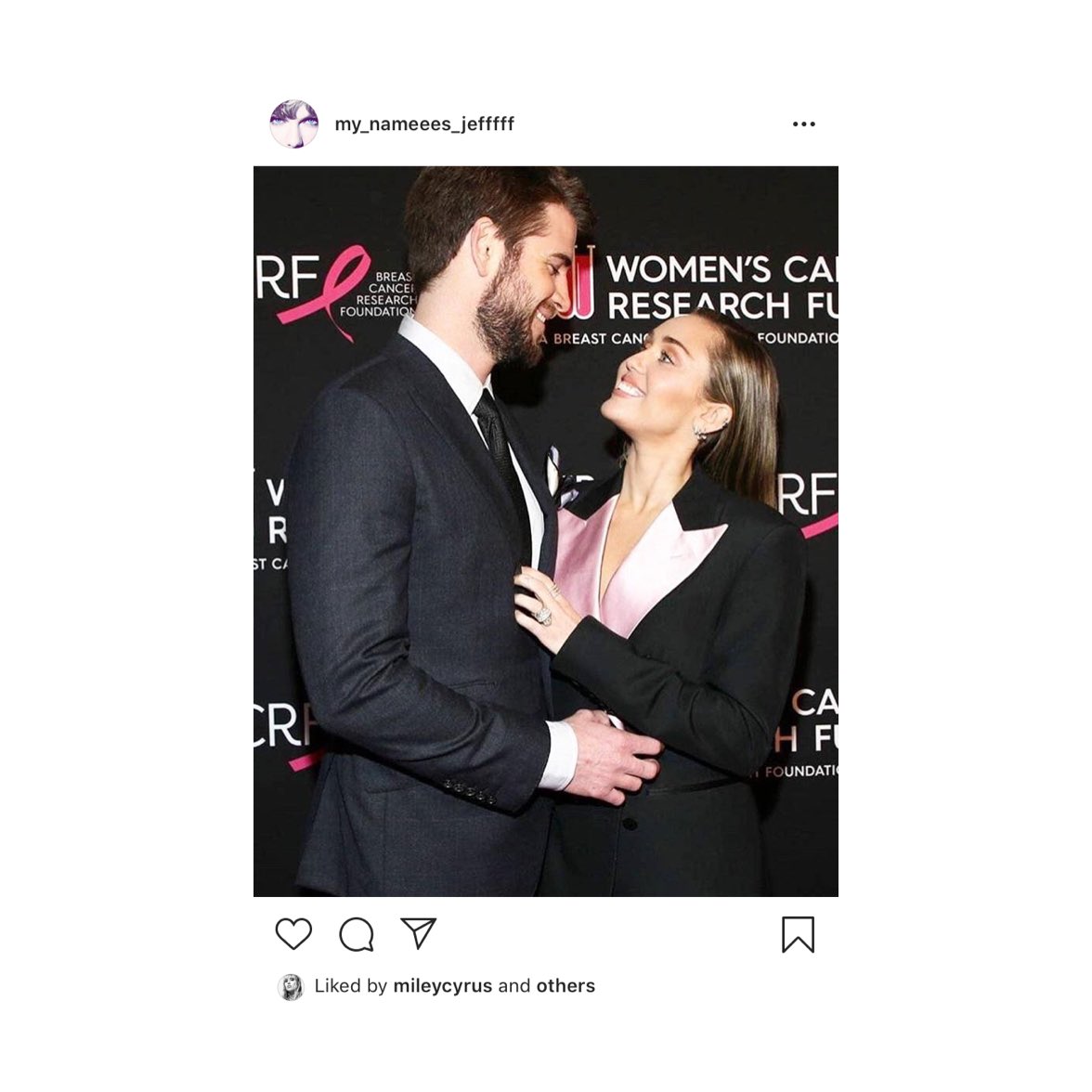🌐 | Miley liked a pic of her and Liam posted by a fan on Instagram 💕