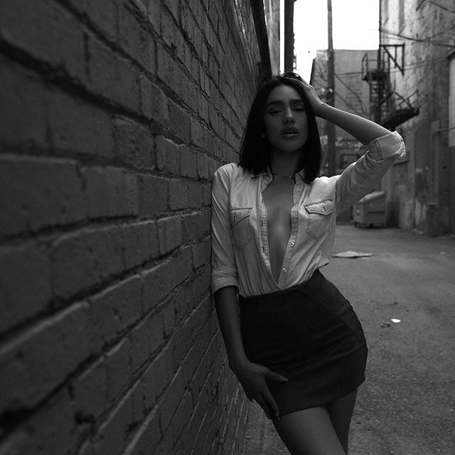 Naomi G. / URBANO

#urban #blackandwhite #beautiful #model #fearless #empoweredwomen #denim #skirt #lui #luicardenas #dowhatyoulove