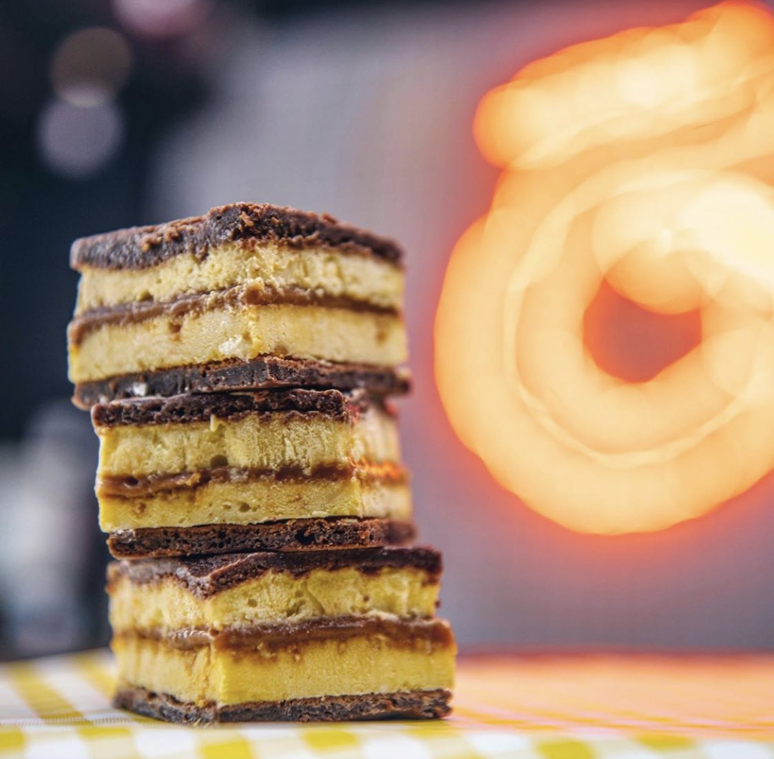 Feeling icy and spicy! 🍦🌶 The new caramel, chai and chocolate brownie #SpiceCreams are just £2 with any meal at <a href="/RolaWala/">Rōla Wala</a> 👍