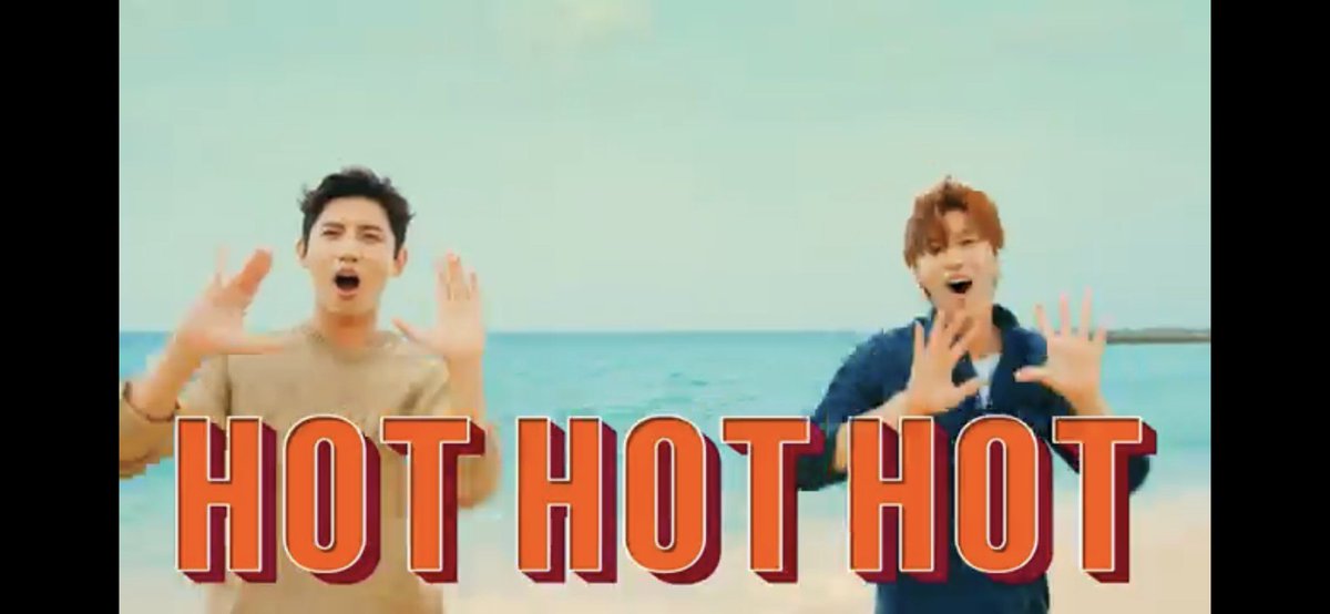 emi218_changmin's tweet image. #fns歌謡祭東方神起
東方神起‼️Hot Hot Hot 今年の5大ドームツアーも踊って歌って楽しみです