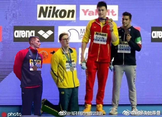 GreenFOOD6's tweet photo. @Sportopia2 it is nice, just like this. They know themselves very much. Their bad behavior is not worthy to be on the podium.
#sunyangwin https://t.co/Ps6UDS2XGJ