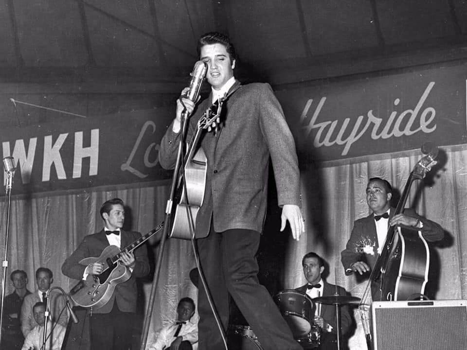 405060pop's tweet photo. Elvis Presley 
#elvispresley #elvishistory #elvis #jukeboxheroes https://t.co/x8oO5Lr80K