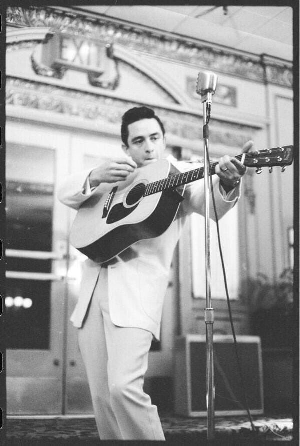 405060pop's tweet photo. Johnny Cash 
#johnnycash #countrylegends #jukeboxheroes https://t.co/W3BFxNVZ3A