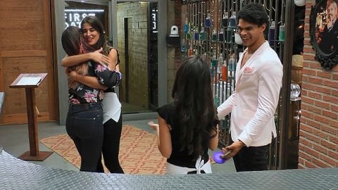 MEJOR DATO ANUAL de <a href="/firstdates_tv/">First Dates</a> con #FirstDatesSecondChances que registra el 9,8% de cuota y reúne a 1.221.000 espectadores, LO MÁS VISTO DE <a href="/cuatro/">Cuatro</a> en el día.
#Audiencias 📺📊