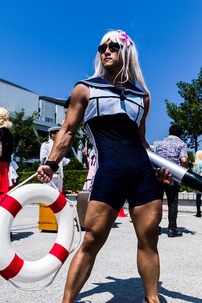 トラブル回避の為の「ボディーガード兼サークル売り子」・大変お勧め!!!!