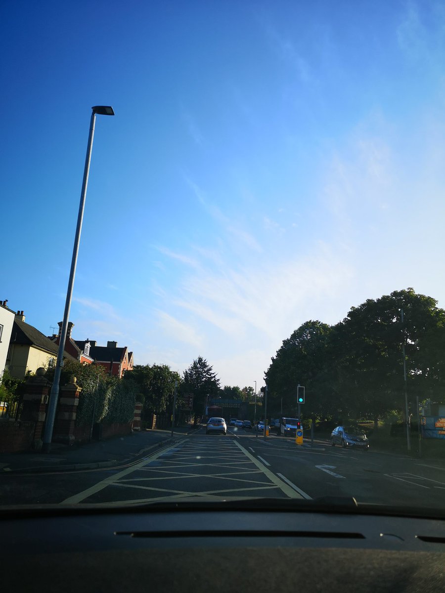 kieronjames2011's tweet photo. Blue sky, whispy clouds. Temperature shot up 6 degrees in the last 30 mins and the sun is hot already. #hideandseek @gregjames @R1Breakfast @grimmers https://t.co/FUfgJxMpsN