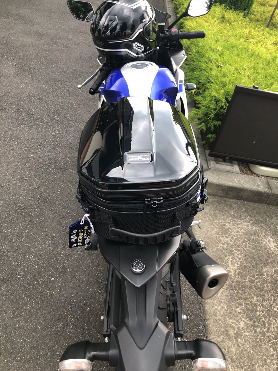 ひろの R25 新しいシートバッグ購入 Tanax Motofizz シェルシートバッグgt Mfk 240 以前のは14lだったけど これは14 18lまで入るし 見た目もいい 欲を言えば内ポケが欲しかったかな ひろの R25 新しいシートバッグ購入 Tanax Motofizz シェルシートバッグgt Mfk 240 以前のは14lだったけど これは14 18lまで入るし 見た目もいい 欲を言えば内ポケが欲しかったかな