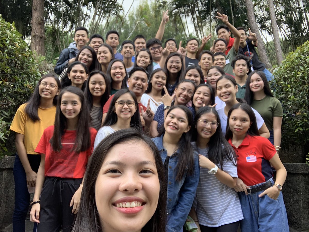 StJamesss1920's tweet photo. Remove Crowd, Build Community ❤️ #SGFJ https://t.co/Z7izyiF0tr