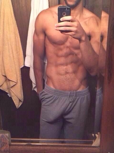 <a href="/FitladzUK/">Fitladz - Official</a> Grey Trackies Club this Fri <a href="/bunker_london/">Bunker London</a>, &amp; every day this week we’re posting pics of the best bulges in #trackies!

Here’s today’s #BulgeOfTheDay!

#greytrackies #gayscally #scallylads #trackielads #gaychav #darkroom #gaylondon #gaycruising

facebook.com/events/4459794…