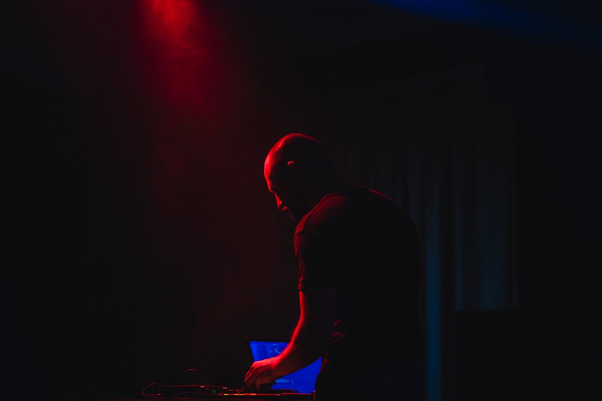 sftsrocks's tweet image. live @ #SchemaTheory party
ph: @sapatrylo