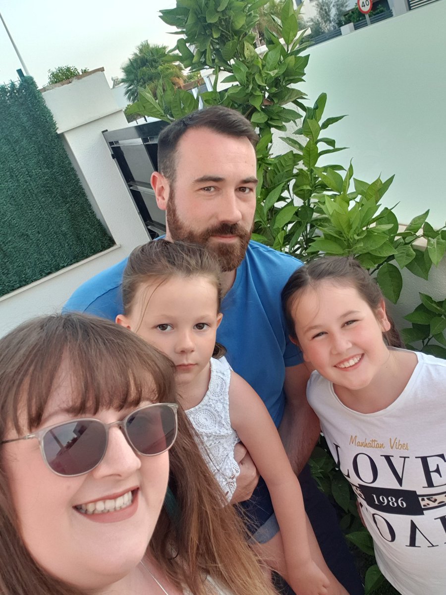 Mrs_Conway10's tweet photo. Last night was our final night of our holidays! We spent it at the funfair, on the 'coco loco' tourist train and walking home at midnight we watched a few games of bowls at the park! Oh to be Spanish 😍🇪🇦 #whendotheysleep #midnightbowls https://t.co/gBocJ96V86