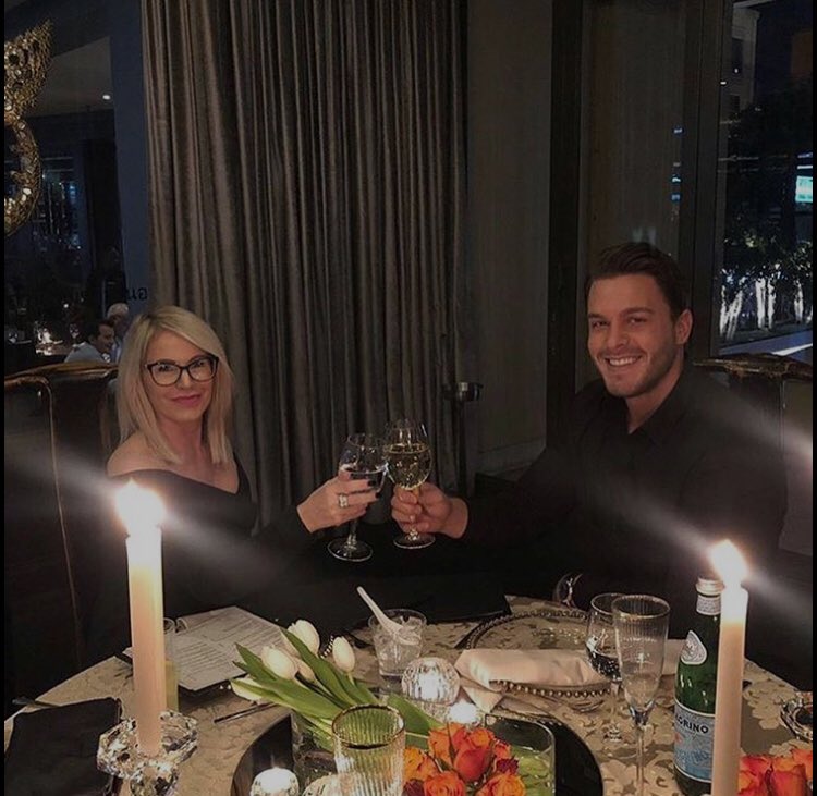 A night with The Bachelor @leethompson52 - DSTV private’s diner experience designed by @red_solutions77 ✨ @dstvza @thebachelor_sa <a href="/mnettv/">MNETTV</a> #events #corporateevents #eventstyling #thebachelorsa #privatedining #dinnerfortwo <a href="/MNet/">M-Net</a> <a href="/SandtonCity/">Sandton City</a>