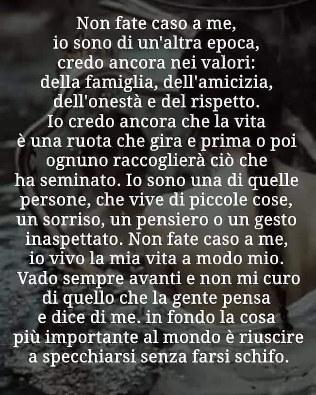 #faccioSempre 
Un po' di errori 
Ma da questi  errori ce molto 
Da imparare ..
Molto da correggere 
È tanto per ringraziare ...
Per questo 
Nella vita,si può sempre 
Migliorare
