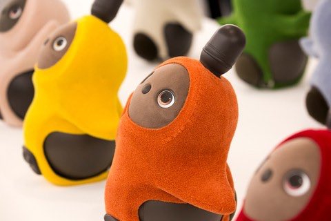 mondomascots's tweet image. Lovot, a furry robot developed by Groove X that likes hugs and has the intelligence of a hamster, goes on sale in Japan soon. groove-x.com/en/