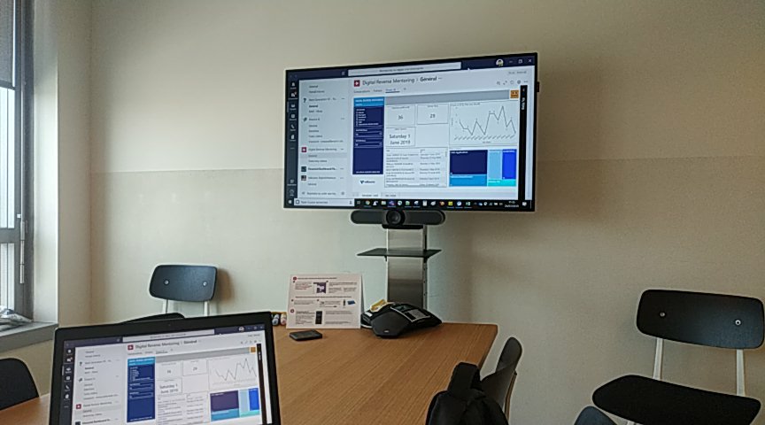 PlanchonH's tweet photo. Ce matin dans les locaux de @GroupeBPCE avec @LaureMarelli et @PPC pour échanger sur nos pratiques en #digitalreversementoring https://t.co/VTZCxhailR