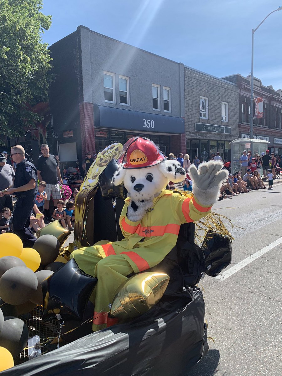 SaultFire's tweet photo. #sparky had a blast at the Rotary Parade this past weekend. What a great day and an awesome turnout! #rotaryparade @Rotary @CitySSM https://t.co/R7Ag9MSjqf