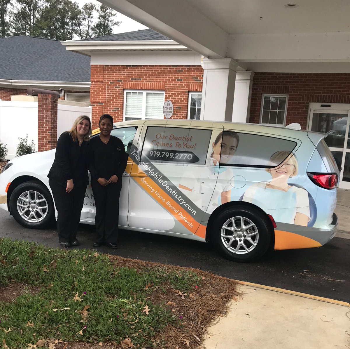 TriMobileDental's tweet photo. At Chatham Ridge taking care of a great patient https://t.co/ibsVSl85Sr