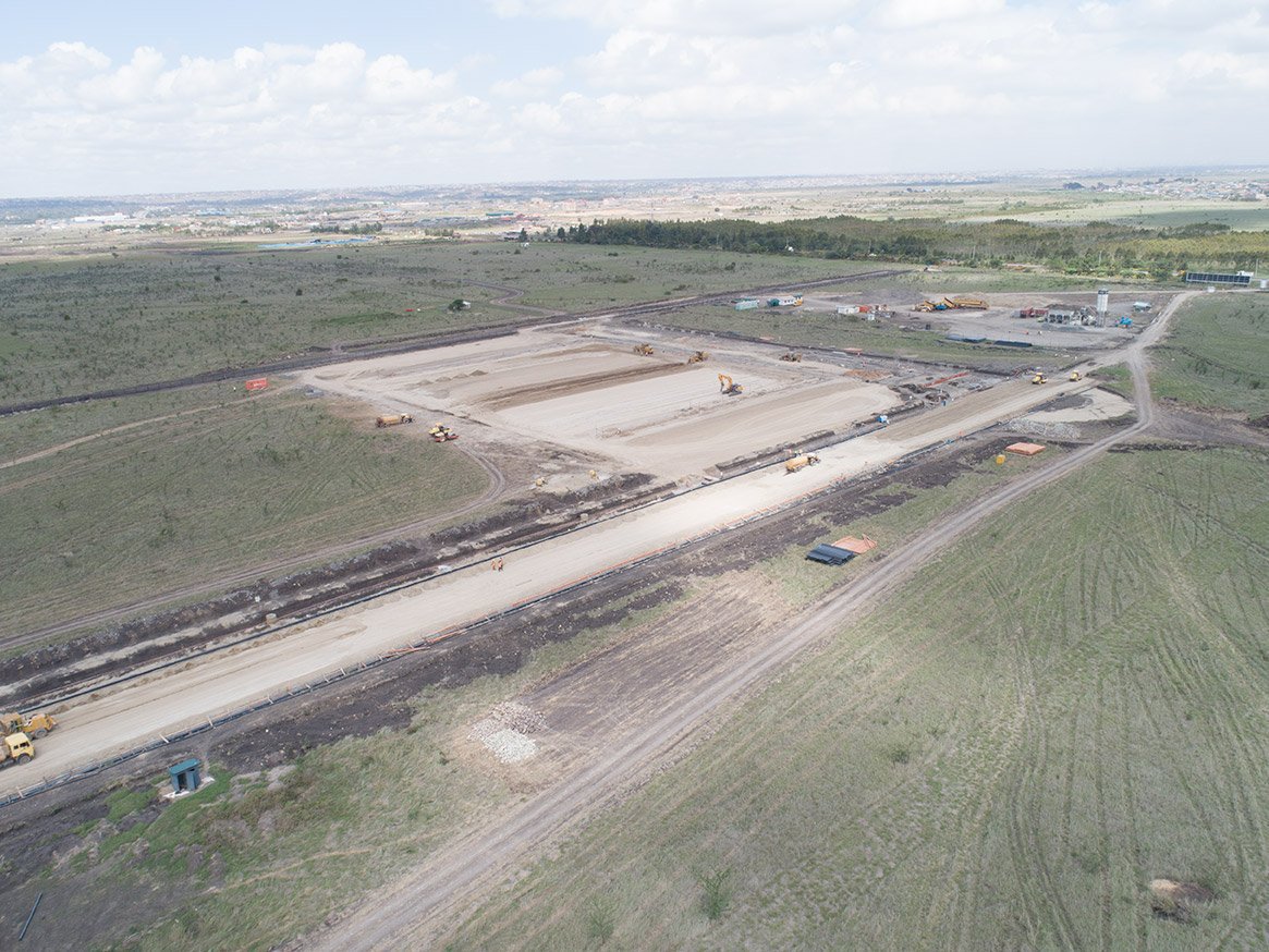 WeAreImprovon's tweet photo. The development of https://t.co/TYkSCAWUvG in Nairobi, Kenya, is well underway. The state-of-the-art Industrial and warehousing park is located 30 minutes from the Inland Container Depot, Jomo Kenyatta International Airport and the Southern Bypass #NextLevelLogistics https://t.co/xm5QhJDsva