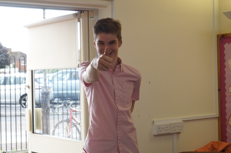 TheMilestoneSch's tweet photo. Both #Mason & #Conor giving a big #thumbsup on their time @TheMilestoneSch after the #LeaversAssembly2019 #takingthenextsteps #youngmen #gosafe https://t.co/VIUolDhg21