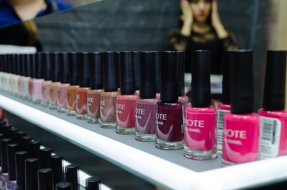 NailsExpressUSA's tweet photo. What’s your color?

#nailsexpress #sunmini #beauty #cosmetics #beautyproducts #makeupaddict #skincare #instabeauty #makeupjunkie #motd #makeuplovers #glam #lipstick #lashes #nails #manicure #pedicure #manipedi #stylish #gelnails https://t.co/DaK7K7p3Iy