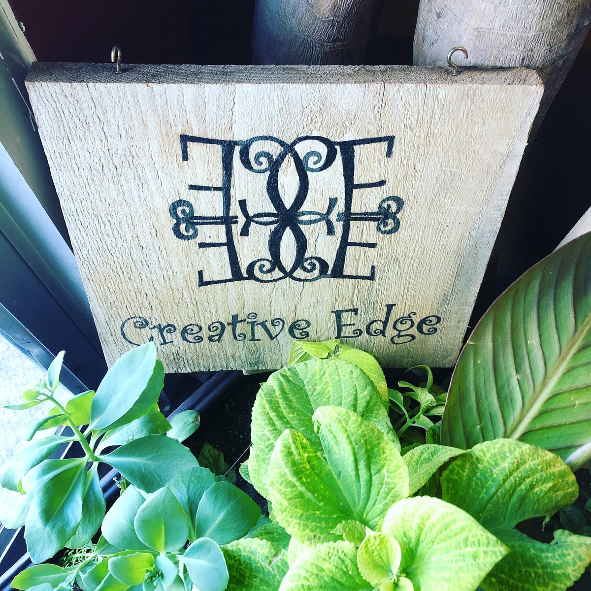 MyCreativeEdge's tweet image. We will be temporarily closed for repairs. Still taking gift basket orders by phone and online. Contact us with other product inquiries.