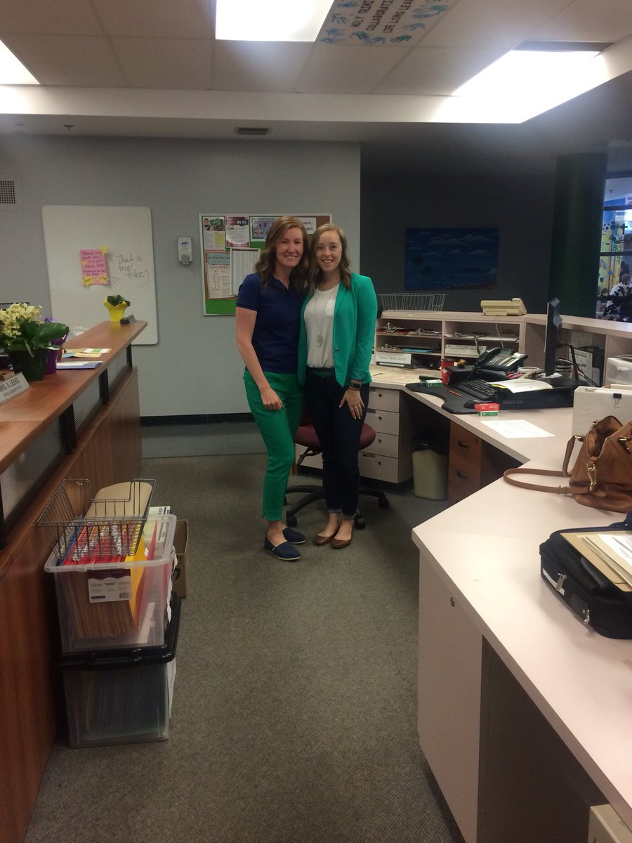 DarBorland's tweet photo. Couldn’t make it through #SummerSchool without this hard working lady!  Props to our awesome OA Elizabeth! Look, we match! #ocsbBeCommunity #ocsb @CapoOttawa https://t.co/16RJ2mRnnA