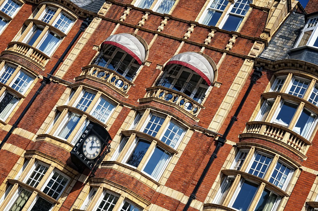 EdenPrivateStaf's tweet photo. https://t.co/2ZS5DhKQOH #housemanager #pa #housemanagerpa #butler #privatestaff #householdstaff #household #pajobs #privateassistant https://t.co/vihIclZEut